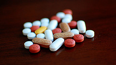 Image of pills illustrating the ability to order prescriptions online at Sumner Health Centre